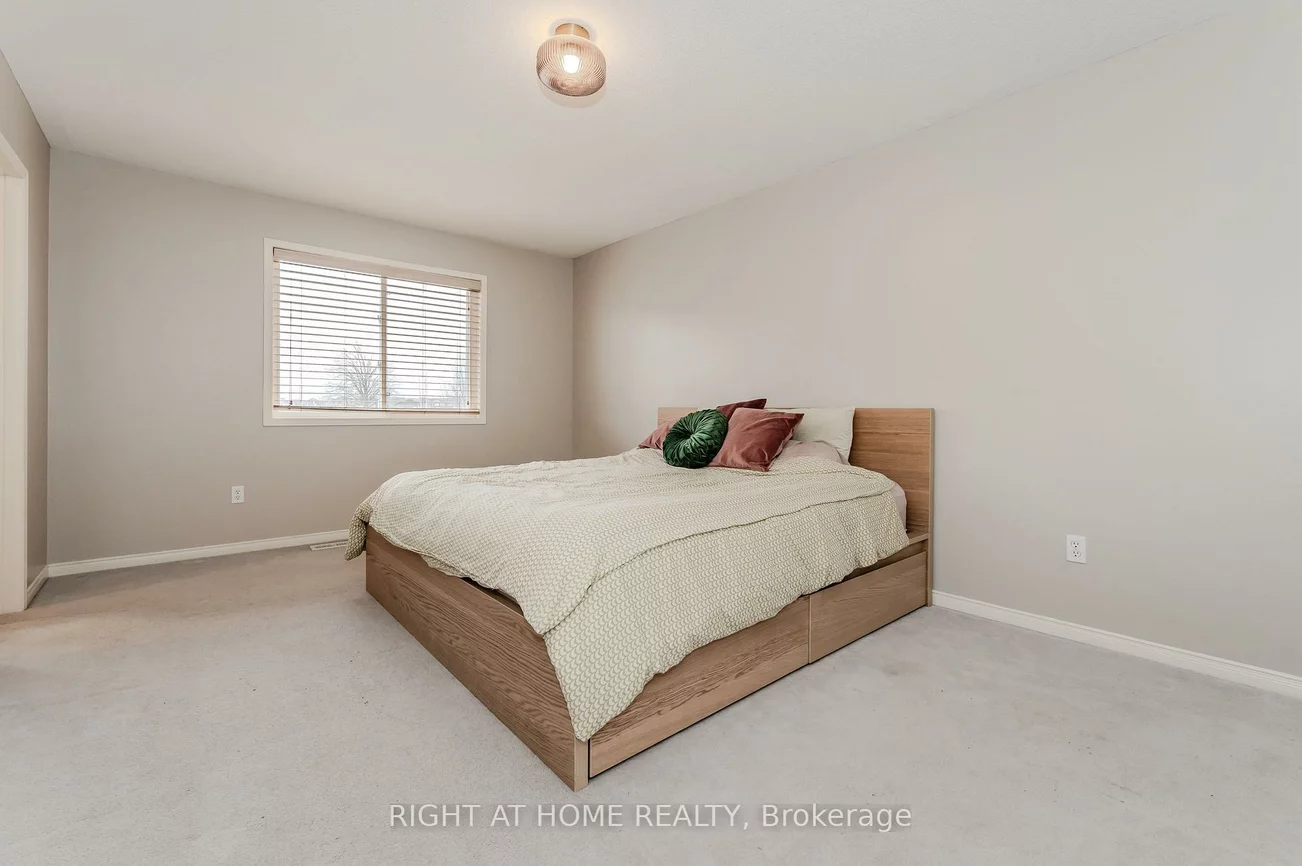 22, Albery, Fletcher's Meadow, Brampton