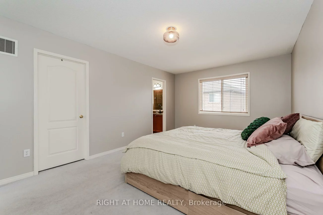 22, Albery, Fletcher's Meadow, Brampton