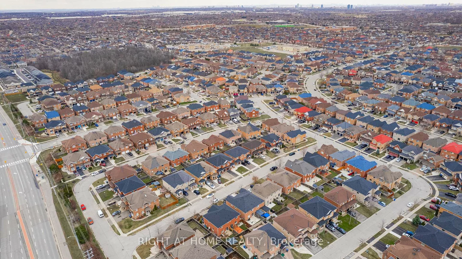 22, Albery, Fletcher's Meadow, Brampton