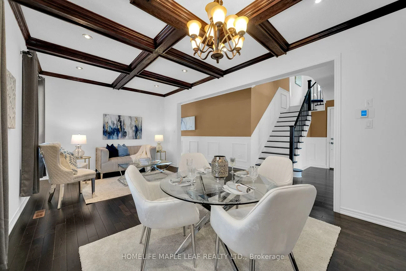 33, Honeybee, Sandringham-Wellington, Brampton