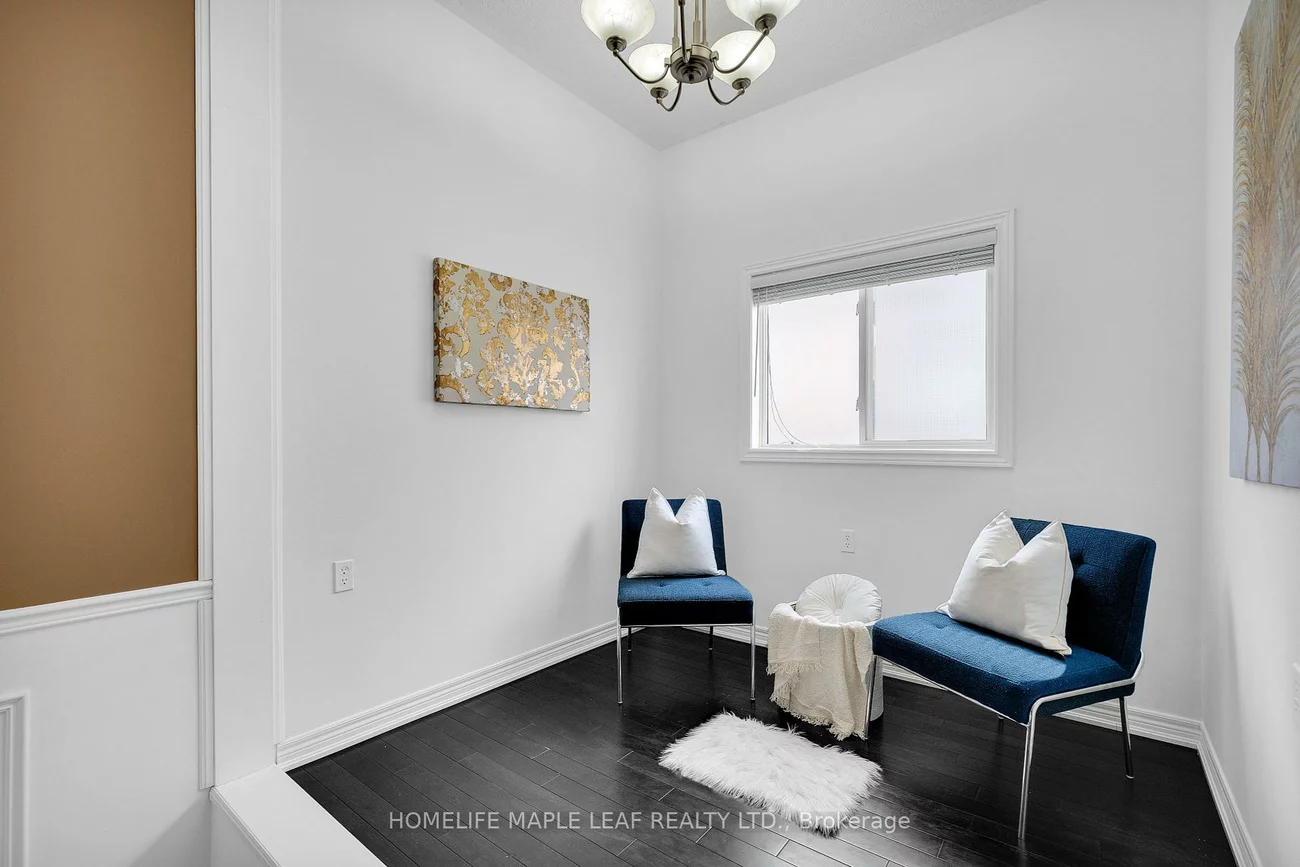 33, Honeybee, Sandringham-Wellington, Brampton