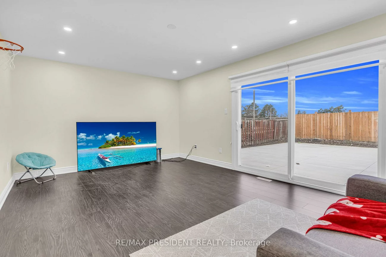 118, Charters, Madoc, Brampton