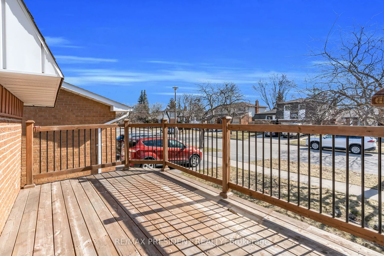 118, Charters, Madoc, Brampton