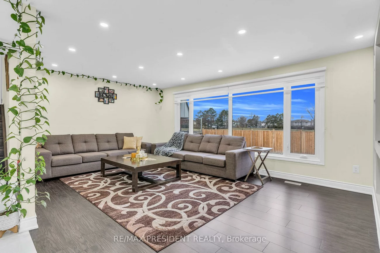 118, Charters, Madoc, Brampton