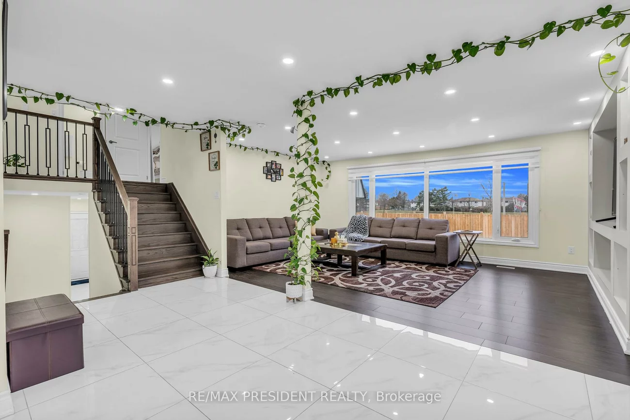 118, Charters, Madoc, Brampton
