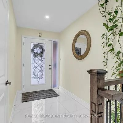 118, Charters, Madoc, Brampton