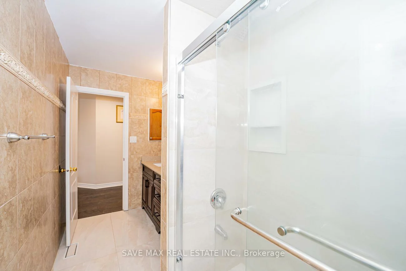 27, Messina, Bram West, Brampton