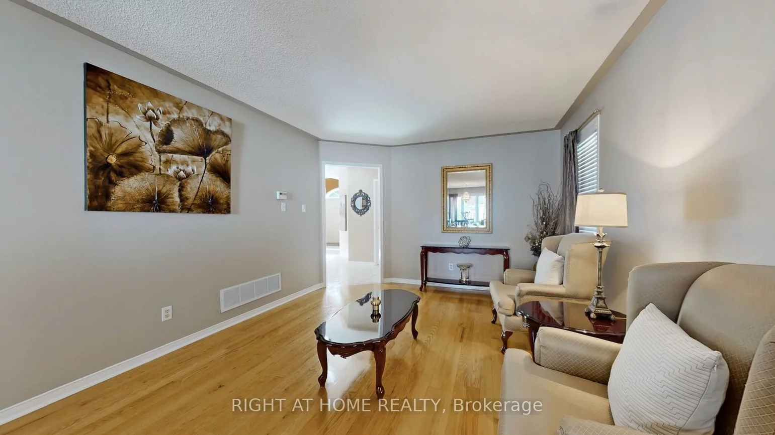 102, Mullis, Fletcher's West, Brampton