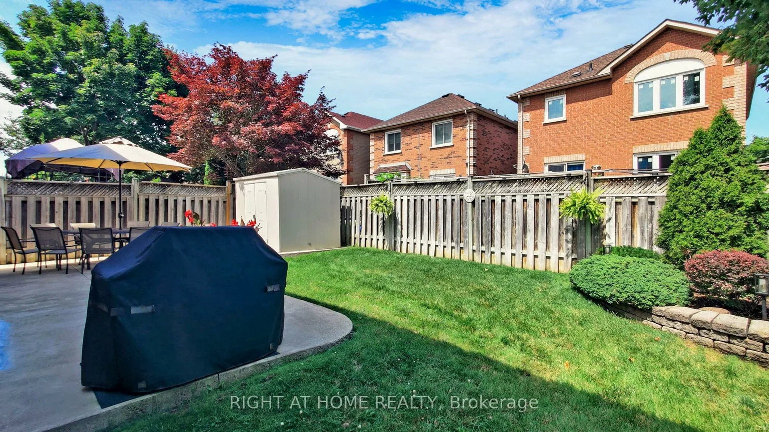 102, Mullis, Fletcher's West, Brampton