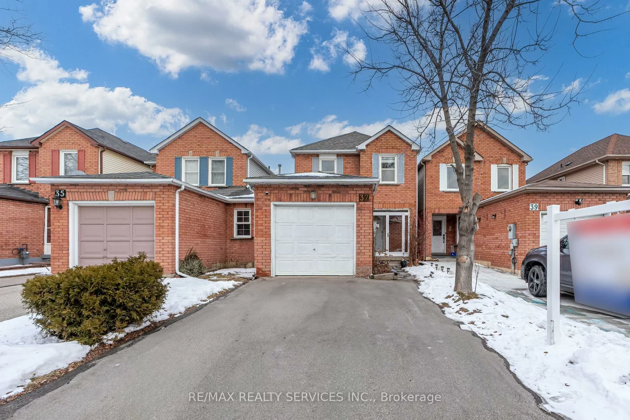 37, Solway, Heart Lake East, Brampton