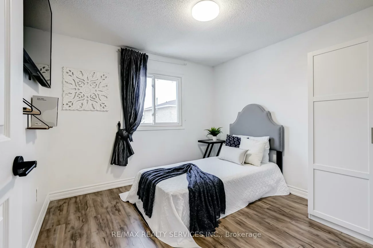 37, Solway, Heart Lake East, Brampton