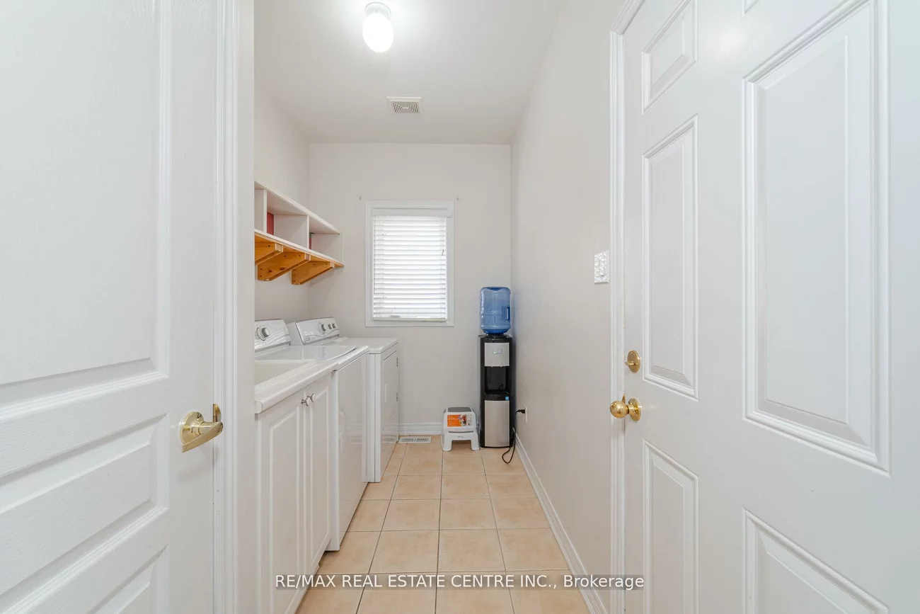47, Begonia, Northwest Sandalwood Parkway, Brampton