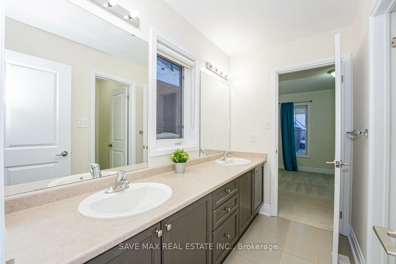 11, Bear Run, Credit Valley, Brampton