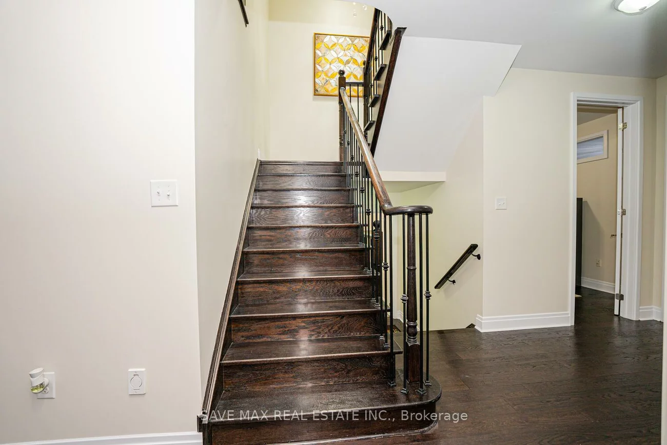 11, Bear Run, Credit Valley, Brampton