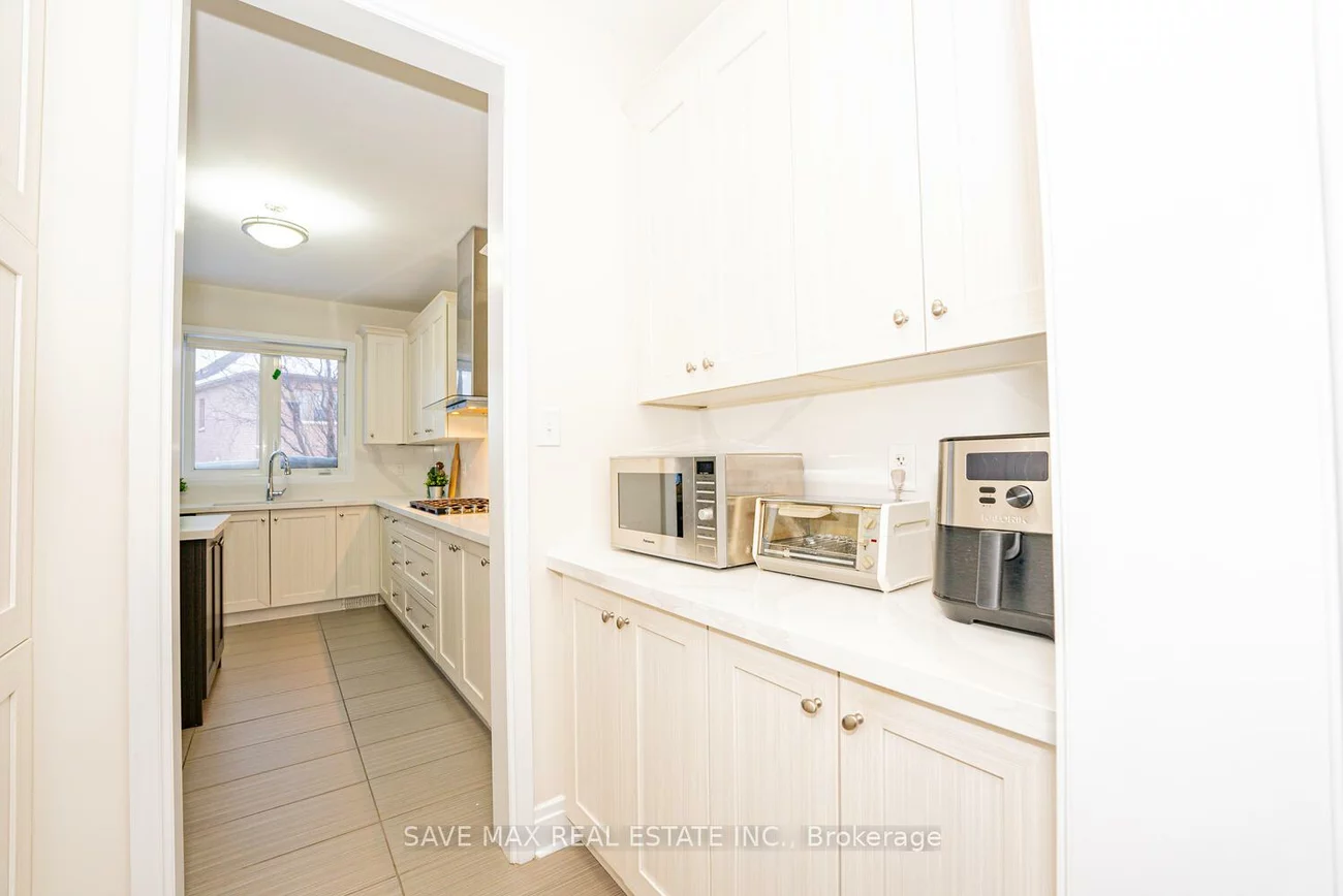 11, Bear Run, Credit Valley, Brampton