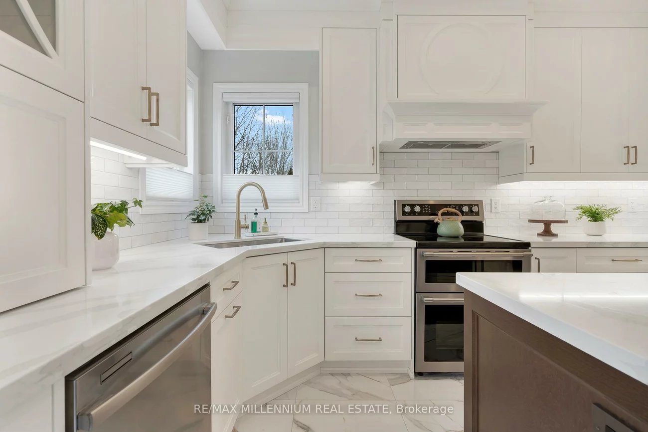 13, Belleville, Vales of Castlemore North, Brampton
