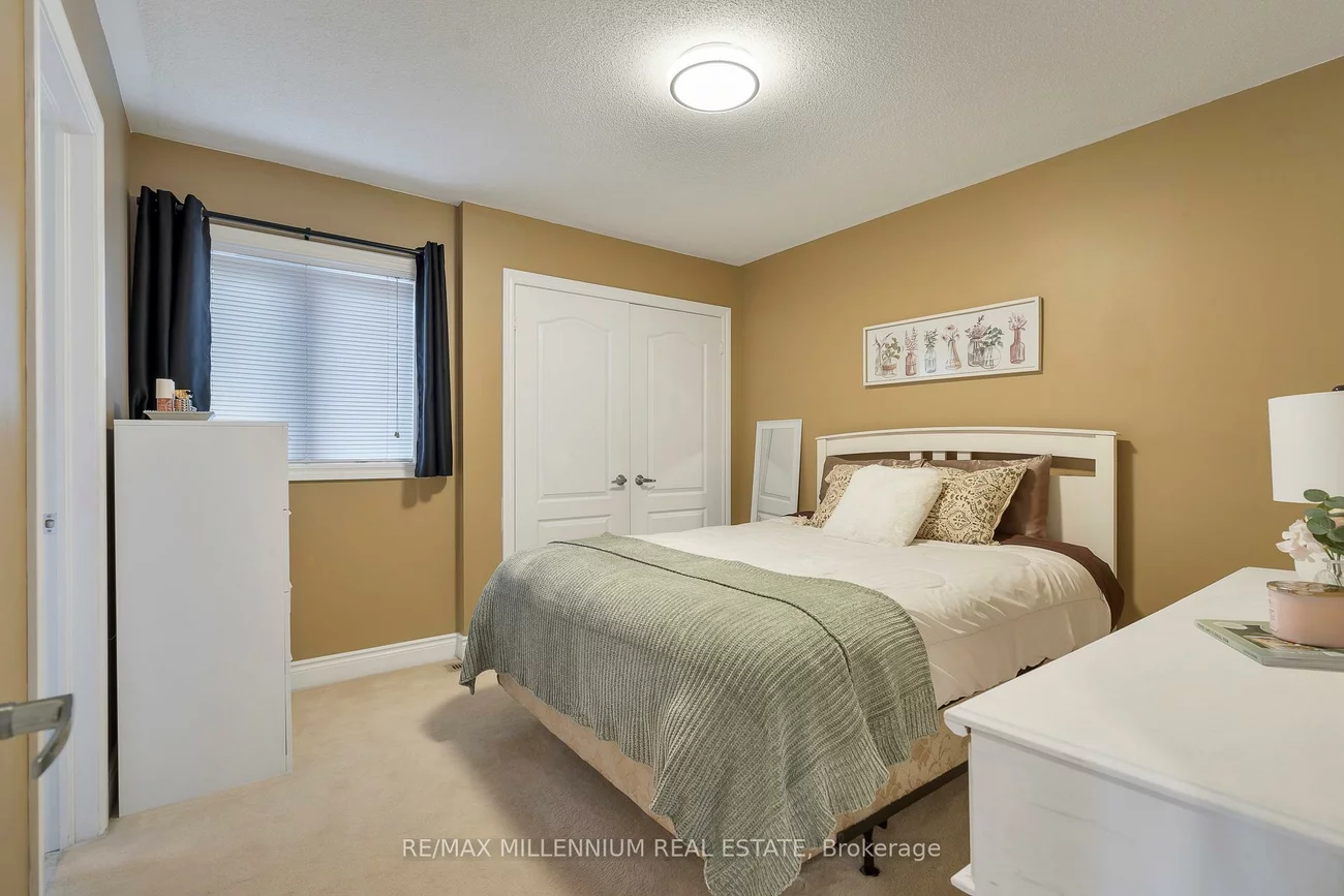 13, Belleville, Vales of Castlemore North, Brampton