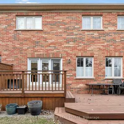 13, Belleville, Vales of Castlemore North, Brampton