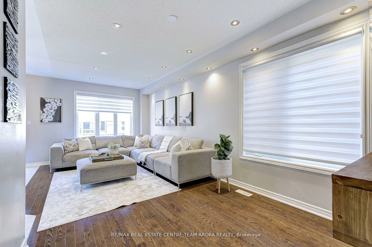 37, Coastline, Bram West, Brampton