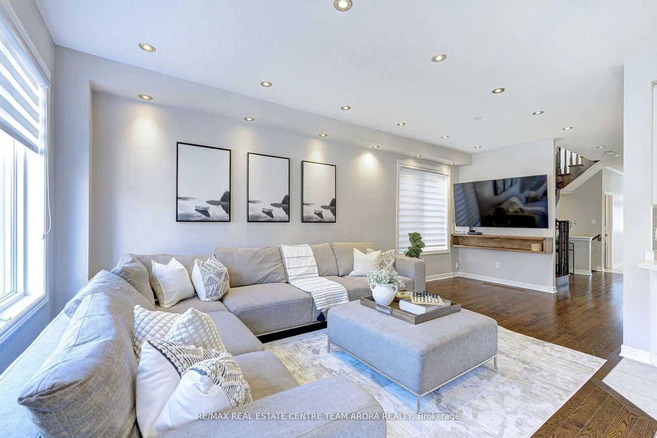 37, Coastline, Bram West, Brampton