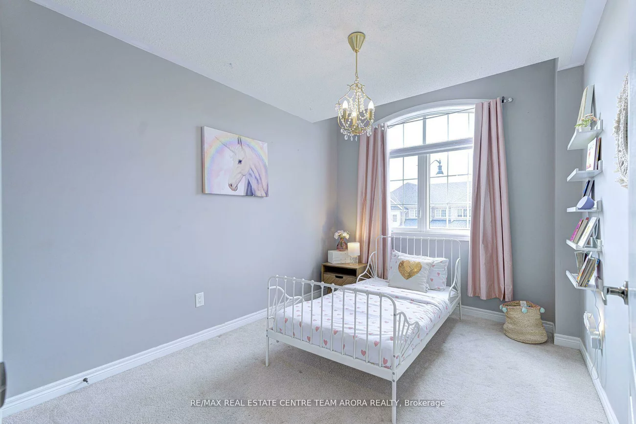 37, Coastline, Bram West, Brampton