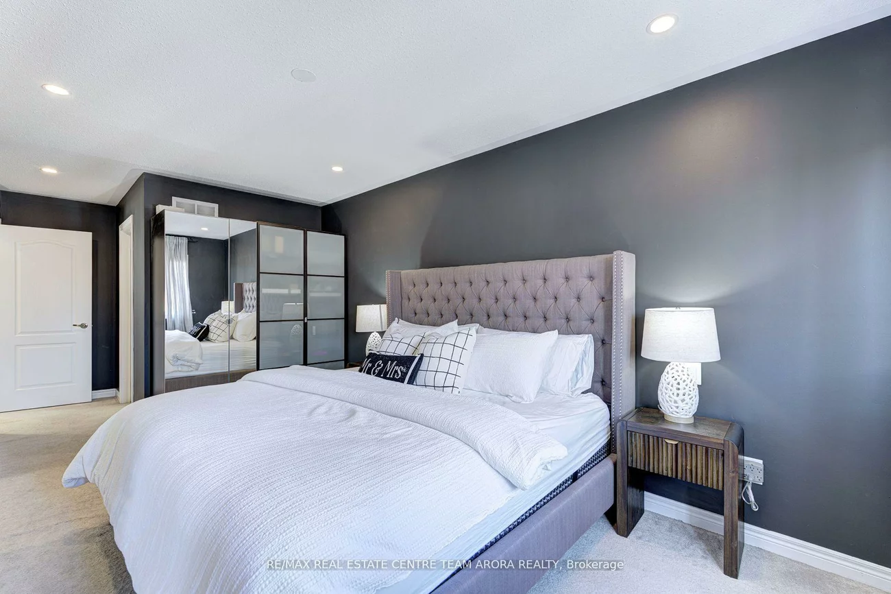 37, Coastline, Bram West, Brampton