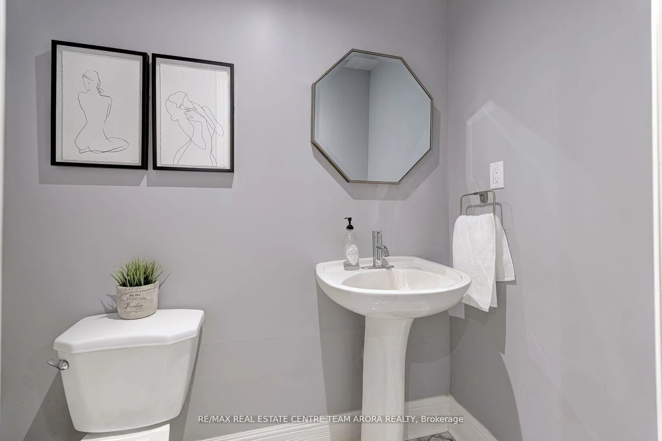 37, Coastline, Bram West, Brampton