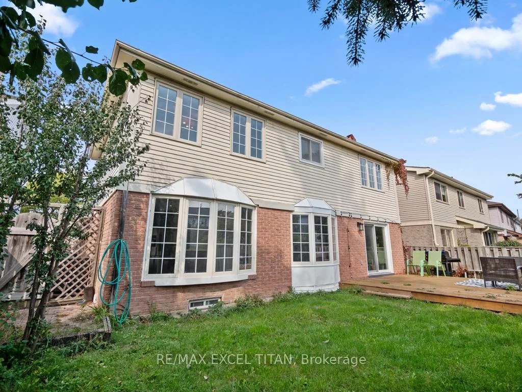 27, Macdougall, Central Park, Brampton