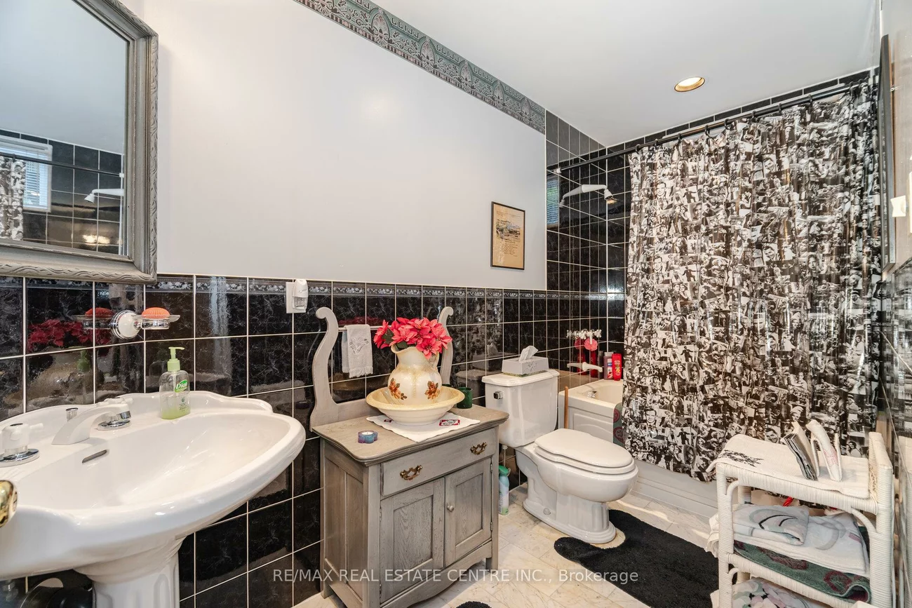 42, Fernbrook, Snelgrove, Brampton