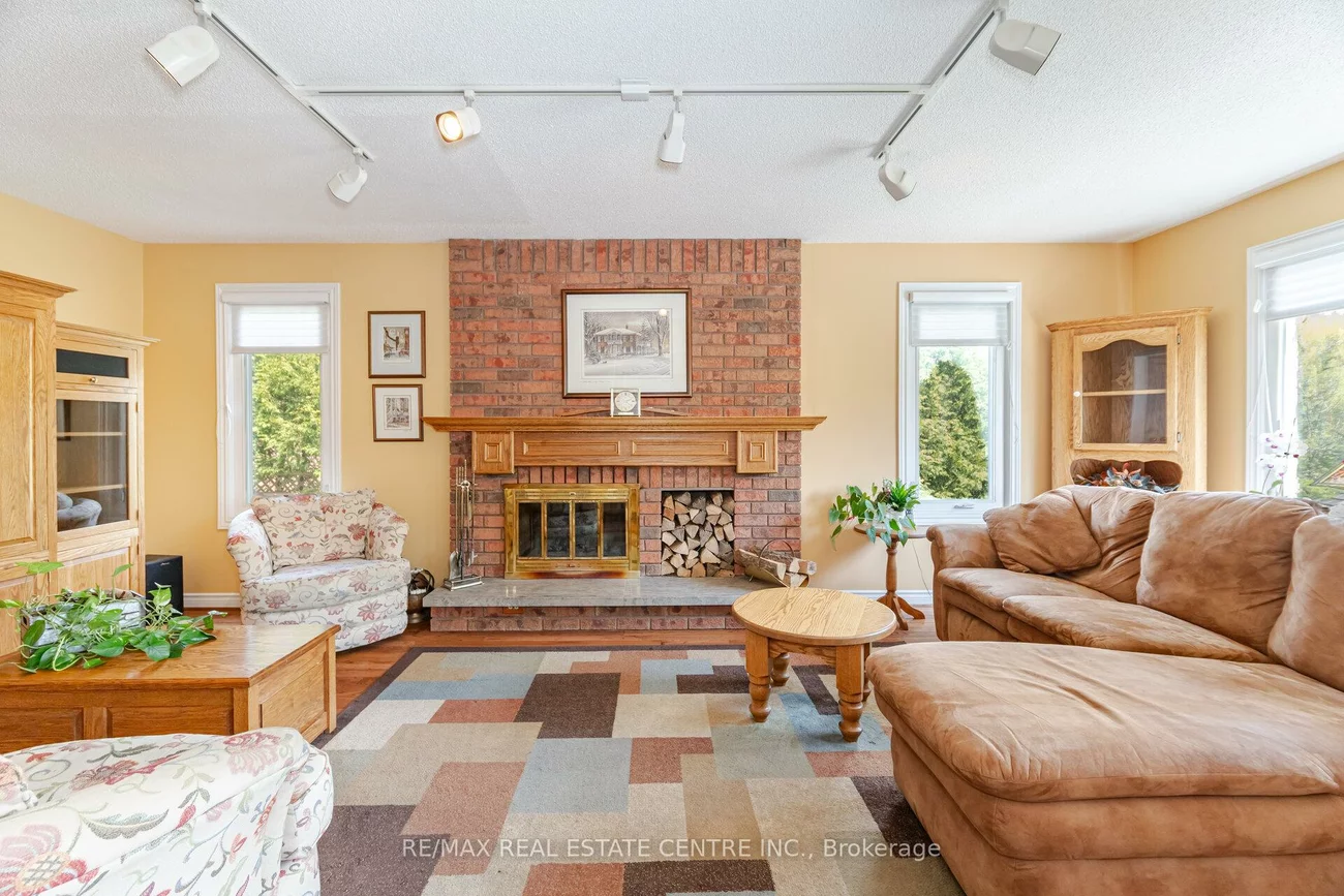 42, Fernbrook, Snelgrove, Brampton