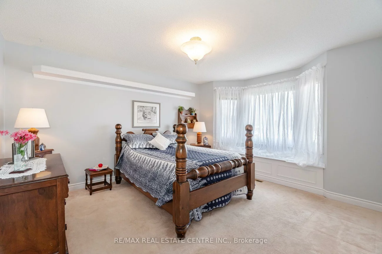 42, Fernbrook, Snelgrove, Brampton