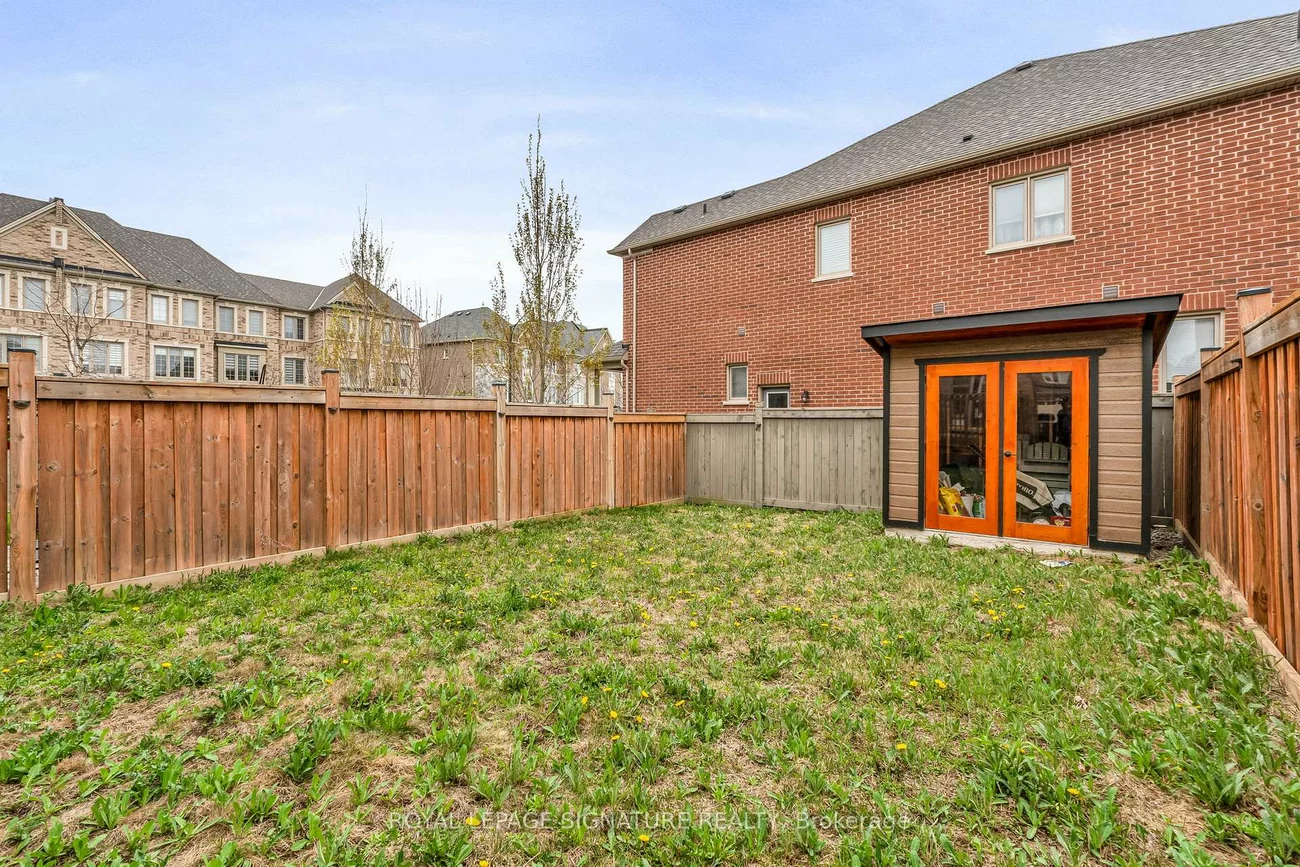 8, Gruenwald, Bram West, Brampton