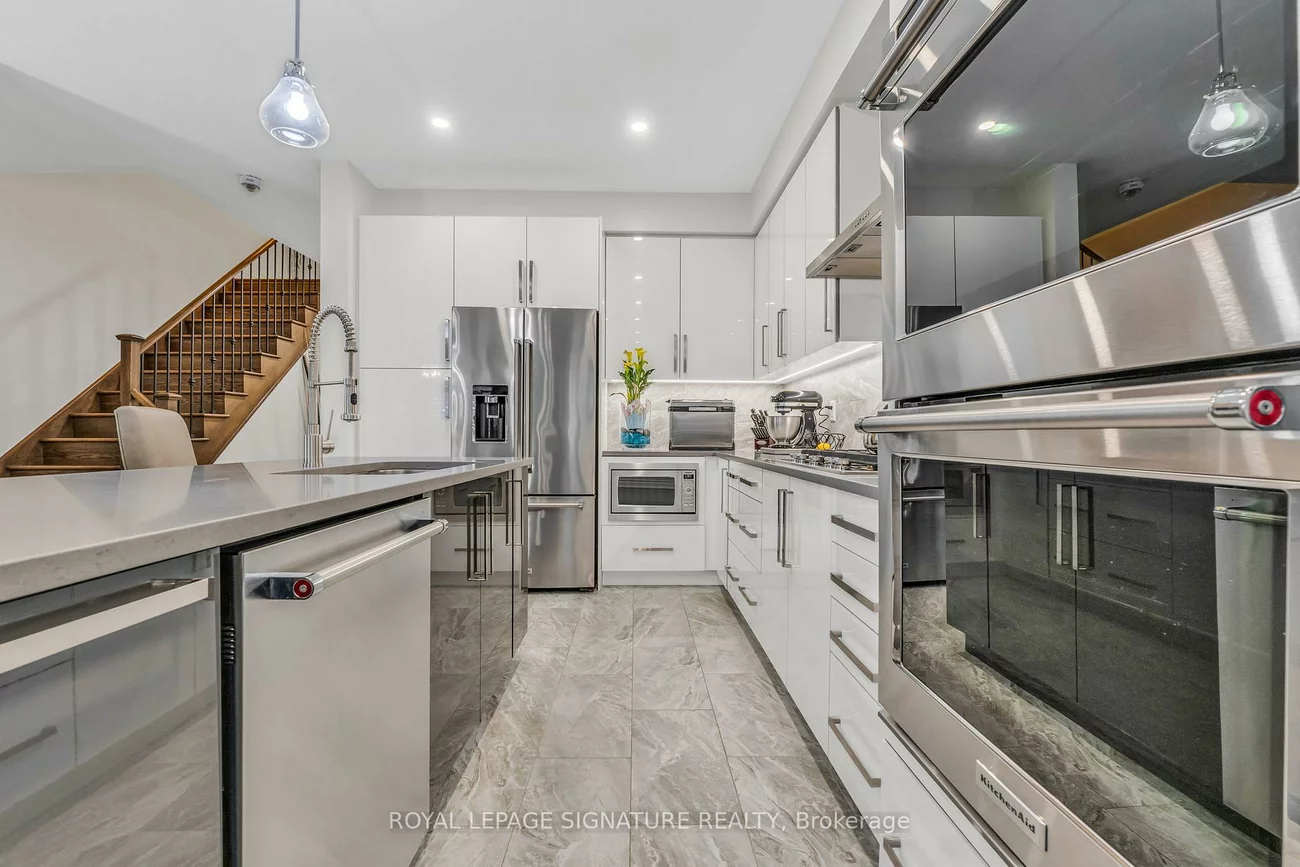 8, Gruenwald, Bram West, Brampton