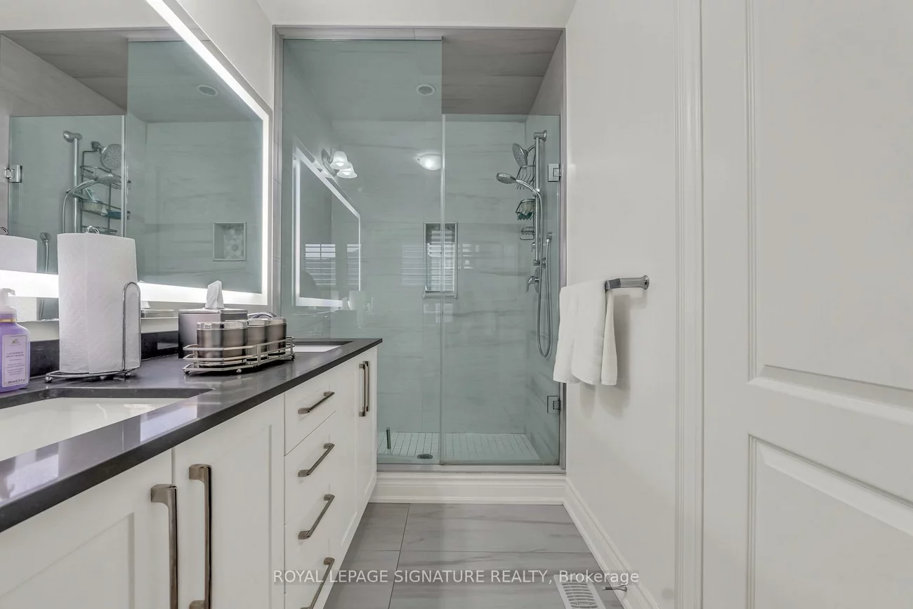 8, Gruenwald, Bram West, Brampton