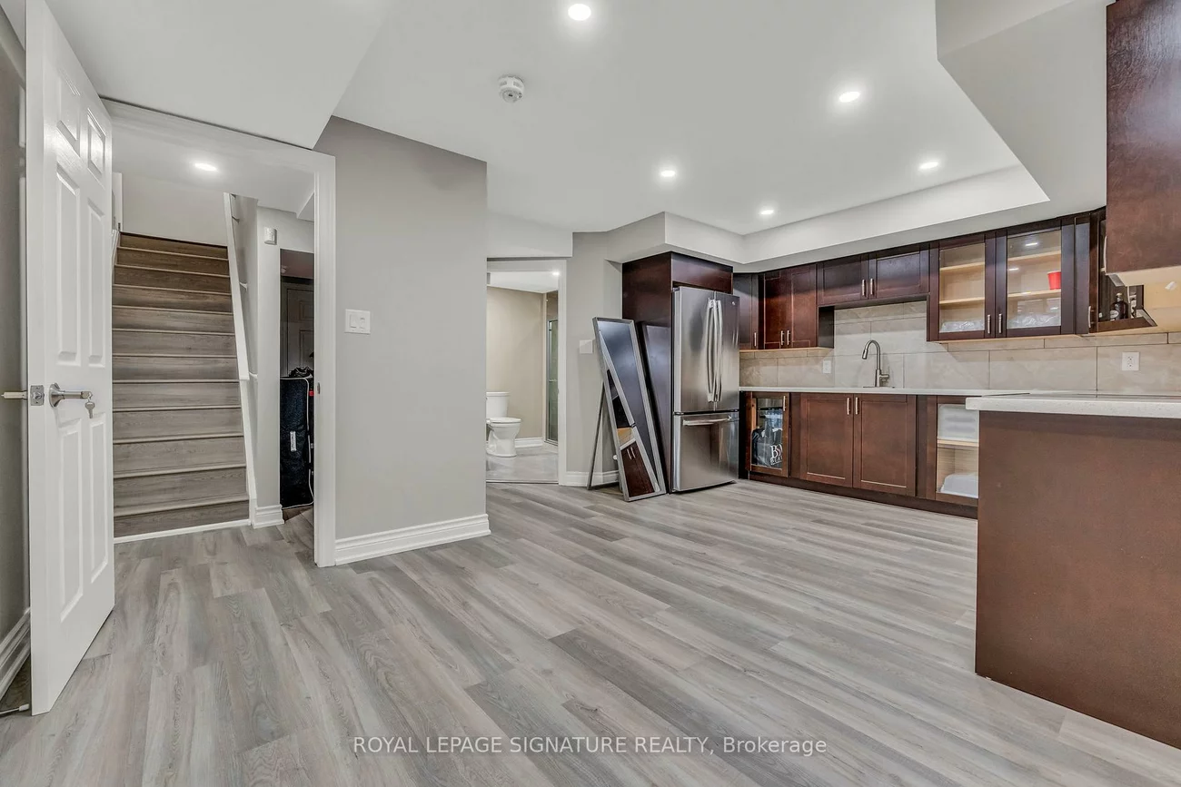8, Gruenwald, Bram West, Brampton