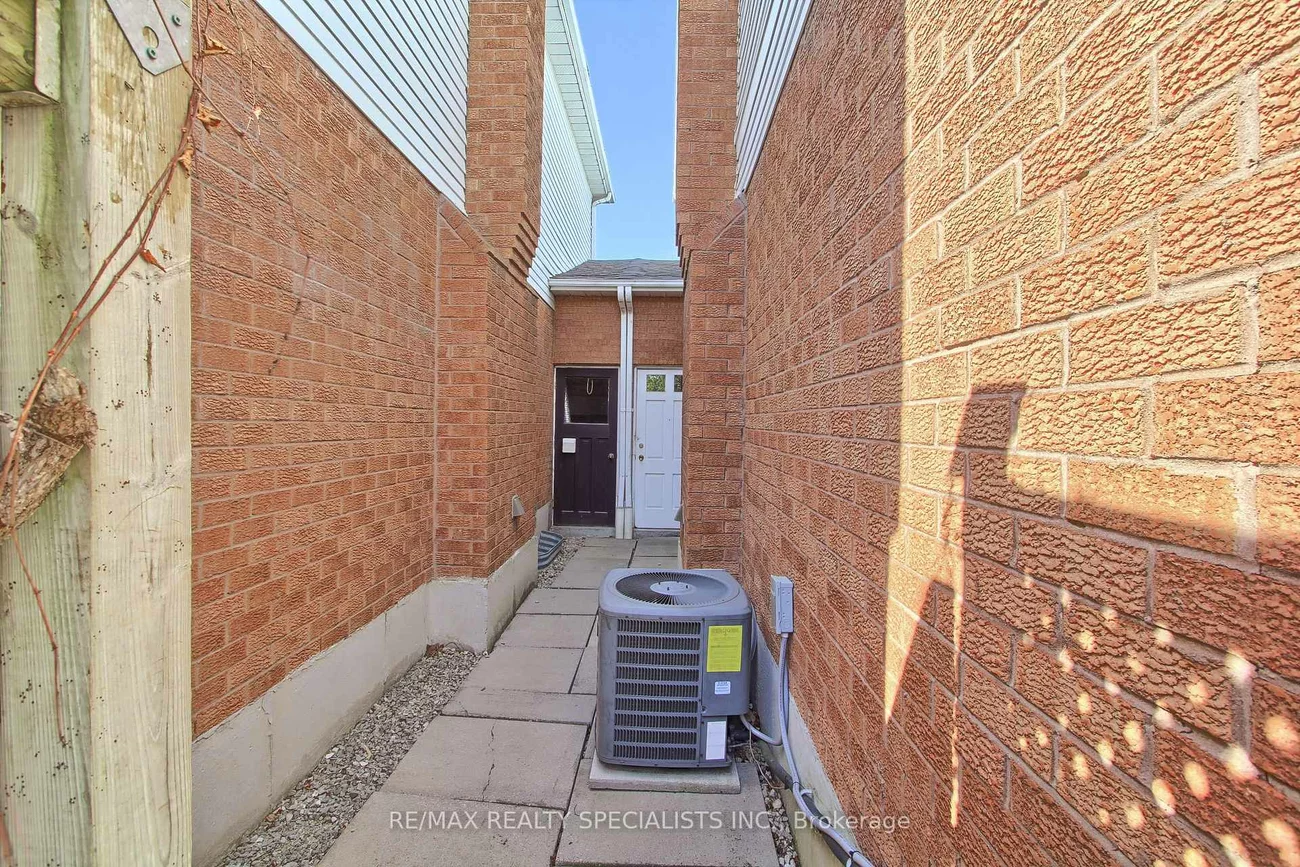 98, Tulip, Fletcher's Creek South, Brampton