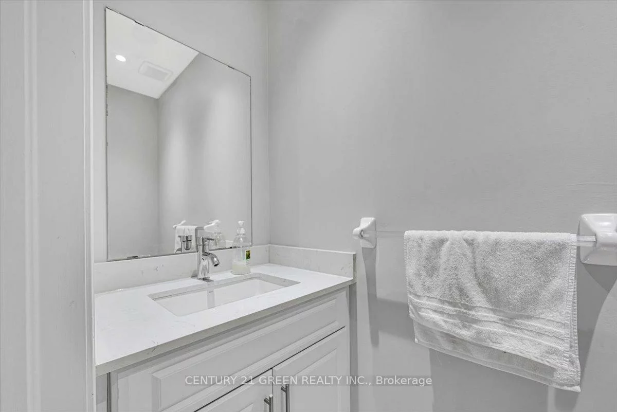 7, Accent, Northwest Sandalwood Parkway, Brampton