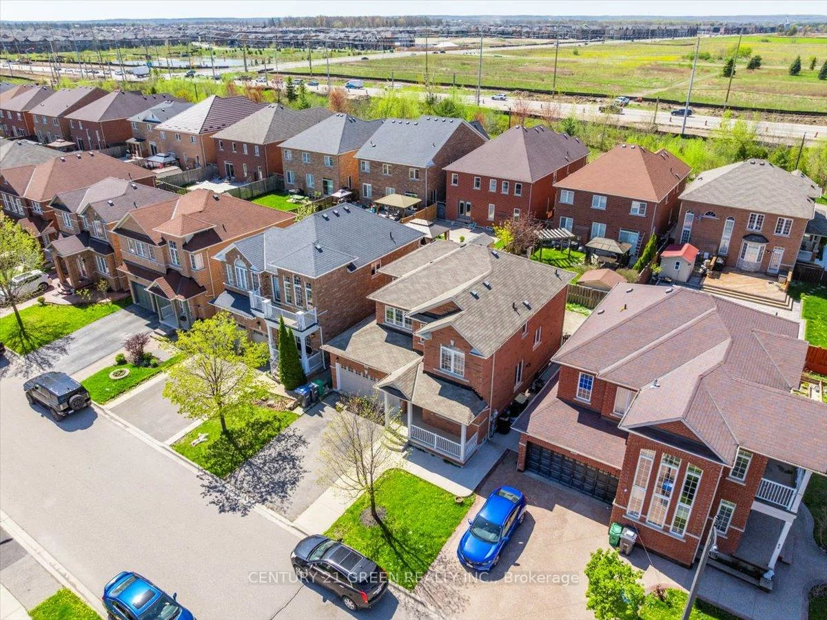 7, Accent, Northwest Sandalwood Parkway, Brampton