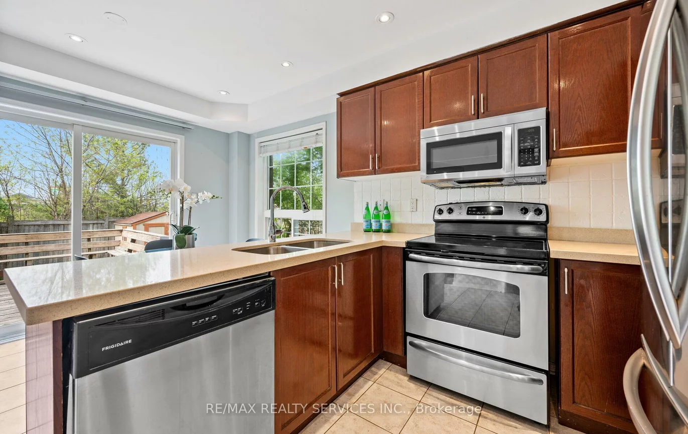 74, Earl Grey, Fletcher's Meadow, Brampton