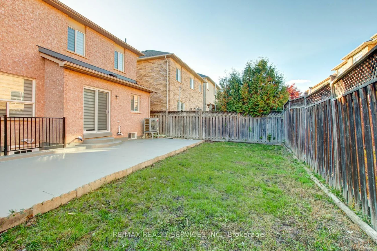 44, Lormel, Fletcher's Meadow, Brampton