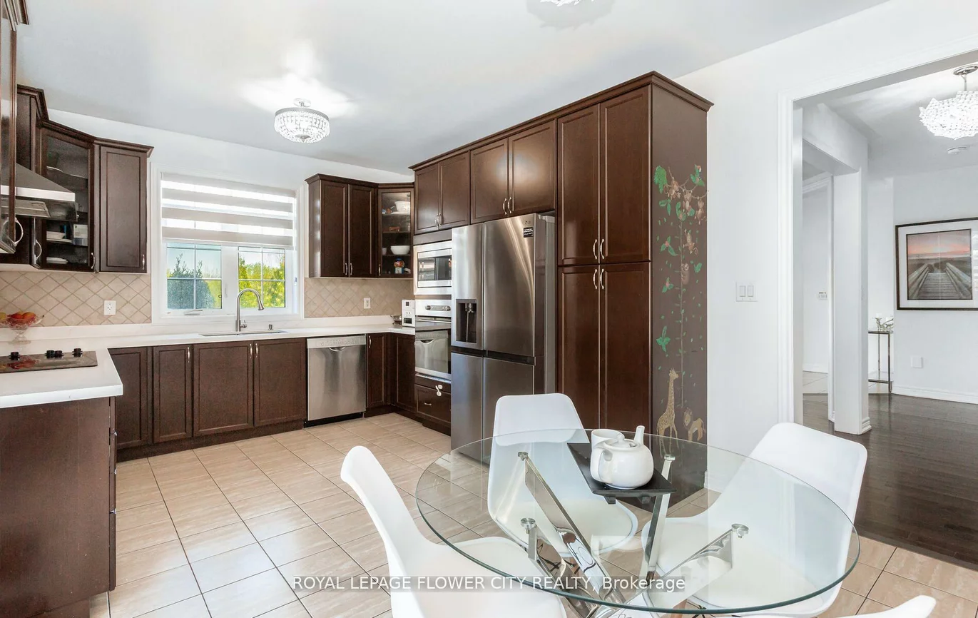 22, Vanwood, Vales of Castlemore, Brampton