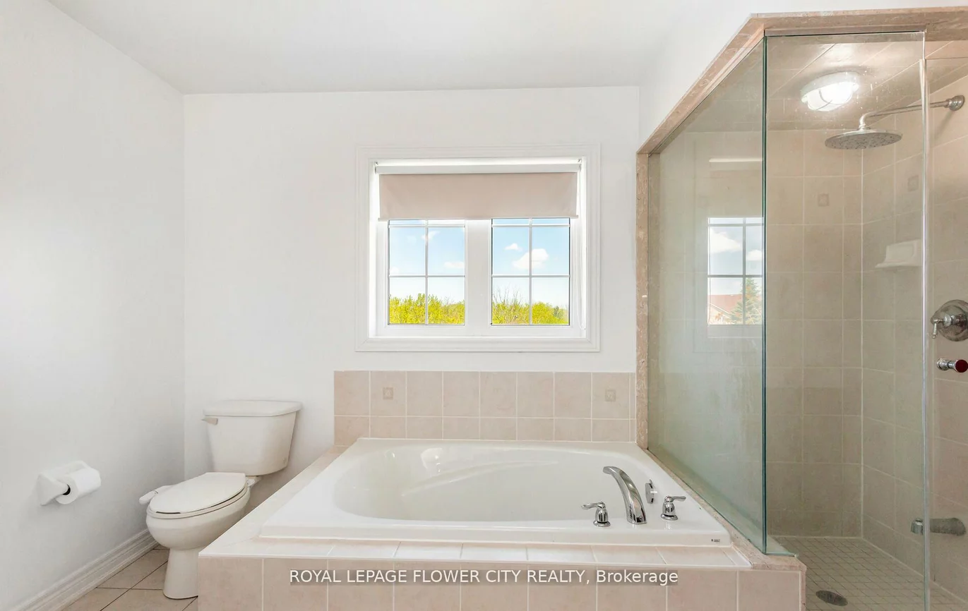 22, Vanwood, Vales of Castlemore, Brampton