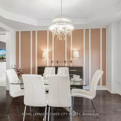 22, Vanwood, Vales of Castlemore, Brampton