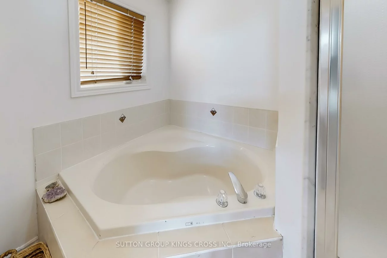 118, Van Scott, Northwest Sandalwood Parkway, Brampton