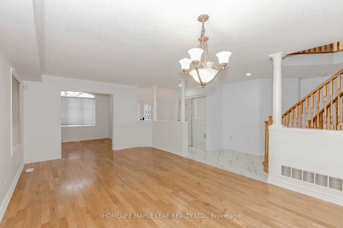 72, Dunvegan, Fletcher's Meadow, Brampton