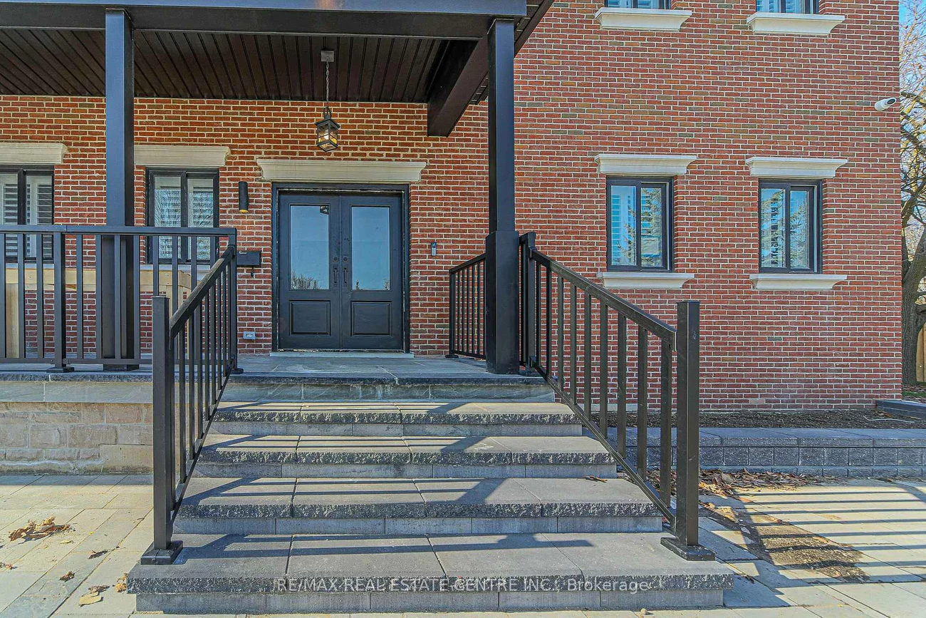 1, Hawthorn, Westgate, Brampton