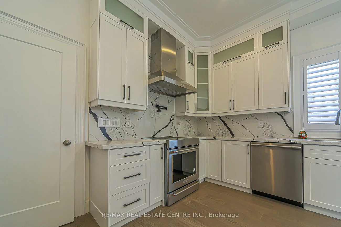 1, Hawthorn, Westgate, Brampton