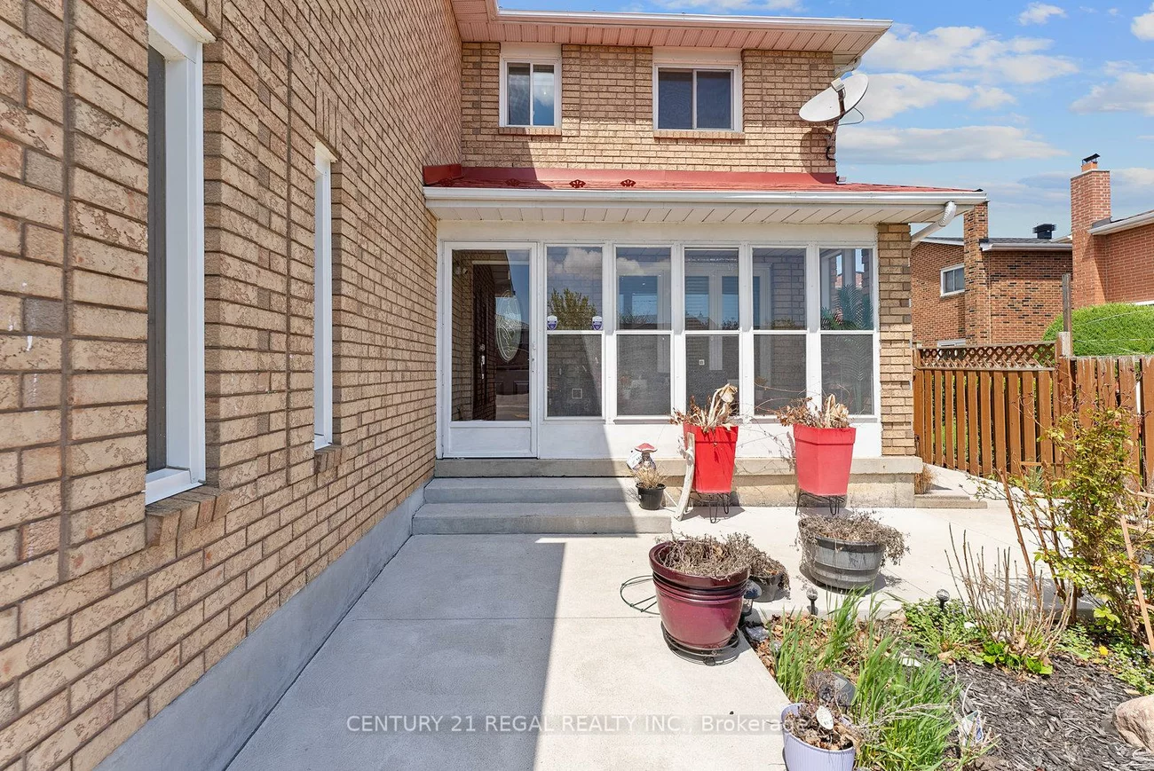 97, Hinchley Wood, Brampton North, Brampton