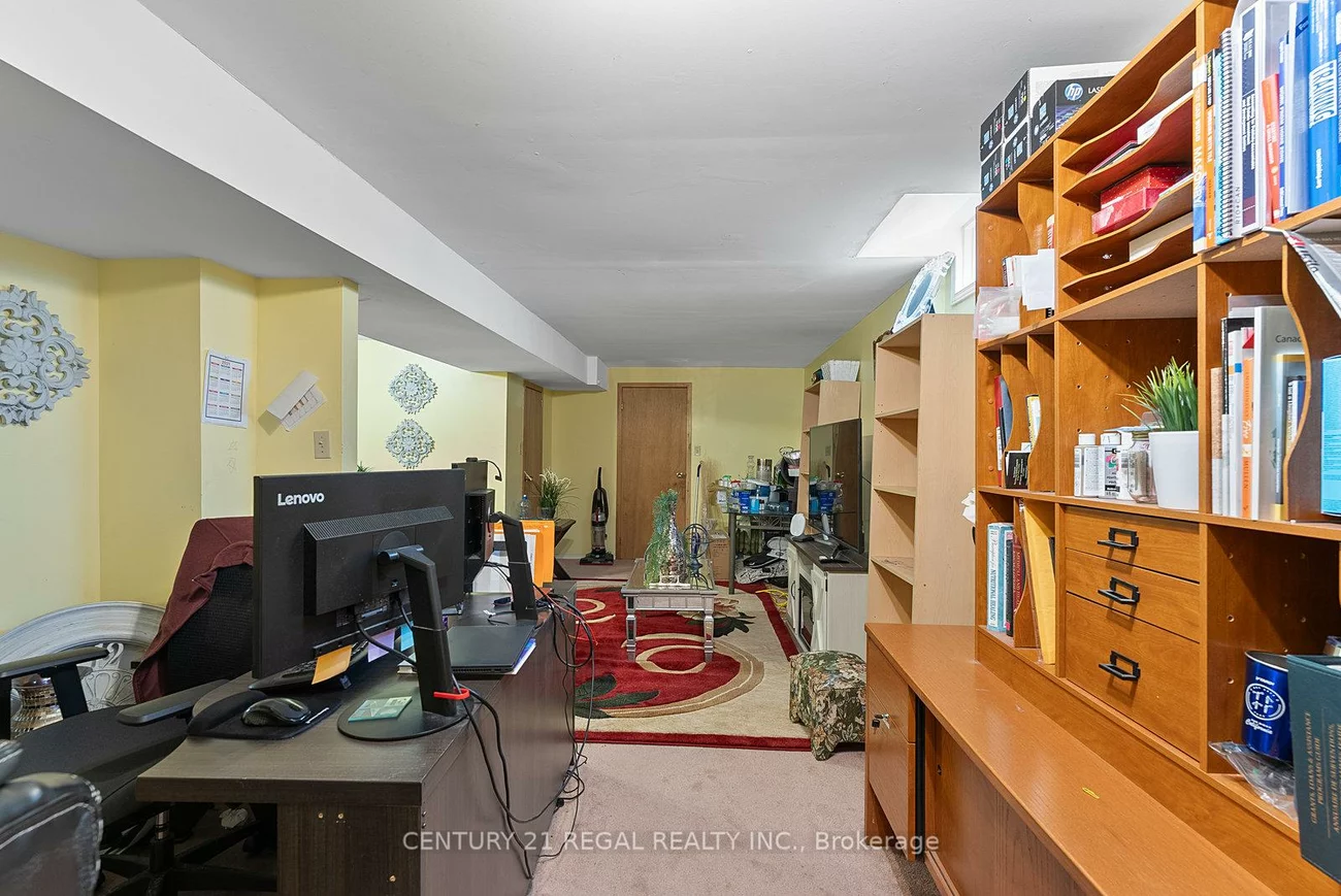 97, Hinchley Wood, Brampton North, Brampton