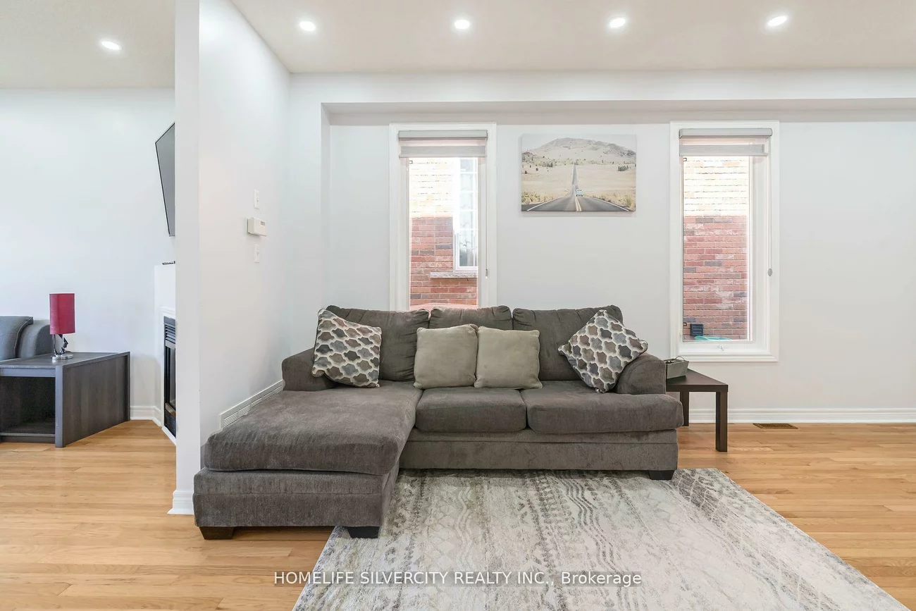 10, Rainy Dale, Madoc, Brampton